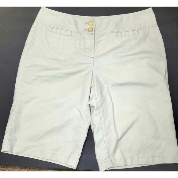 Ann Taylor signature fit cream beige size 0 Bermuda shorts - Picture 1 of 8